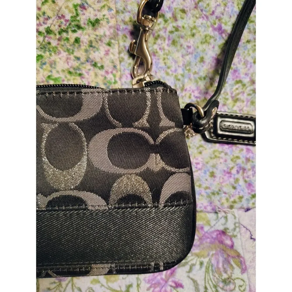 Coach nwot black